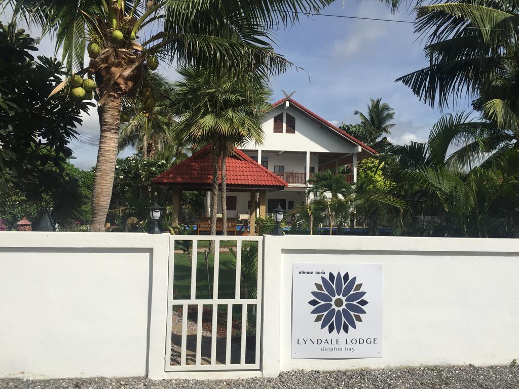 Lyndale Lodge Sam Roi Yot Exterior photo